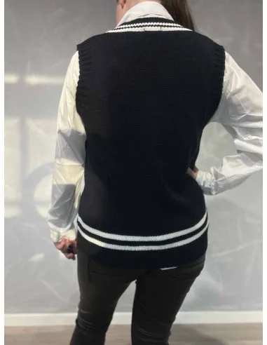 Bagside af navy kabelstrik slipover til kvinder – TIPPY