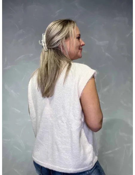 Bagside af rosa strikvest med knapper – TIPPY