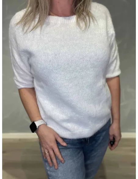 Nærbillede af strikstruktur på strikbluse – TIPPY