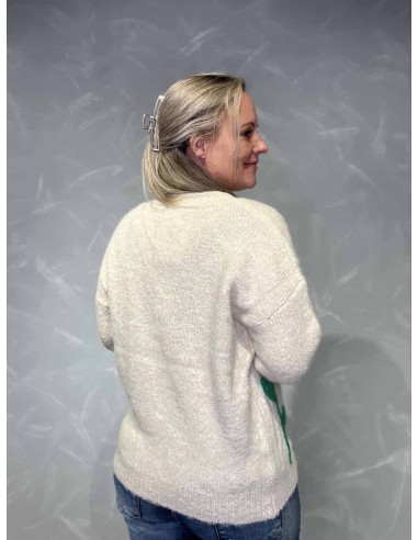 Bagside af beige cardigan med broderede blomster – TIPPY