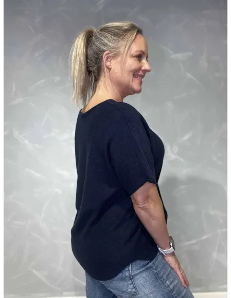 Bagside af navy let sommer strik til kvinder – TIPPY