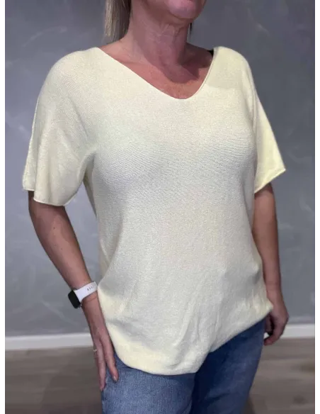 Nærbillede af let struktur på sommer strik – TIPPY