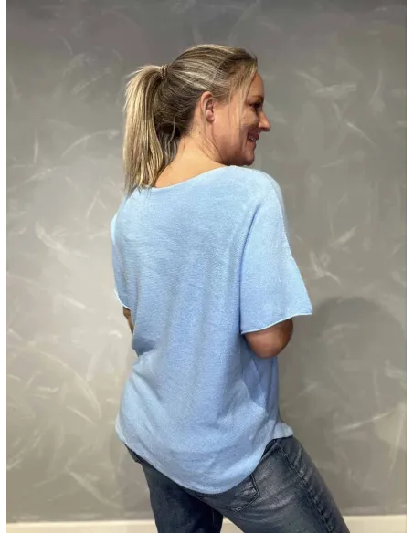 Bagside af lys blå let sommer strik til kvinder – TIPPY