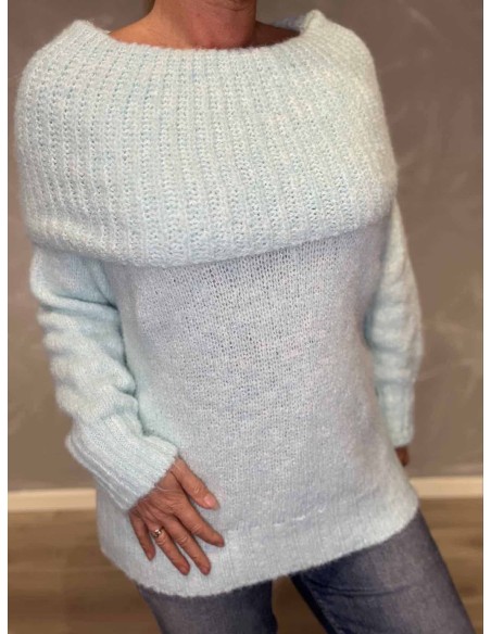 Nærbillede af strikstruktur på off shoulder strik – TIPPY