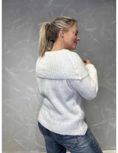 Bagside af hvid off shoulder strik til kvinder – TIPPY