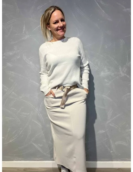 Sand jersey nederdel med bælte til kvinder – TIPPY Collection