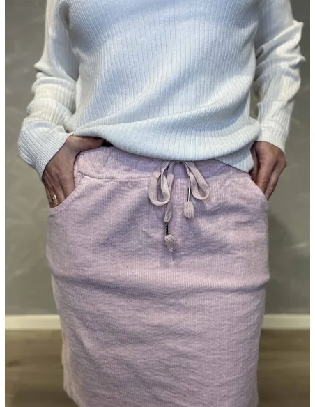 Snøre og lommer på rosa fløjl nederdel – TIPPY