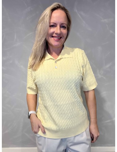 Gul polo i kabelstrik med knapper til kvinder – TIPPY Design