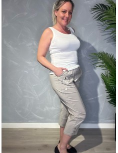 Beige knickers med elastik i taljen og lynlåslommer til kvinder – Cherry Berry 2