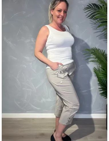 Lynlåslomme detalje på beige knickers CHERRY BERRY – TIPPY