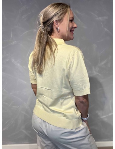 Bagside af gul cardigan i let strik til kvinder – TIPPY