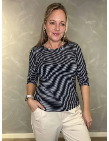 Navy/milk 3/4 ærmet stribet t-shirt til kvinder – Design by TIPPY