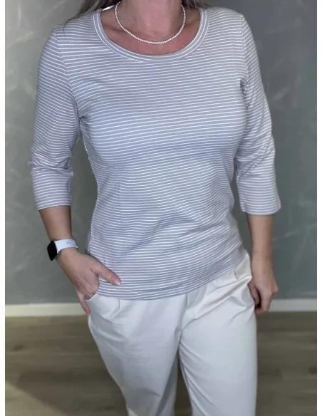 Stribet mønster på sand/milk t-shirt – TIPPY