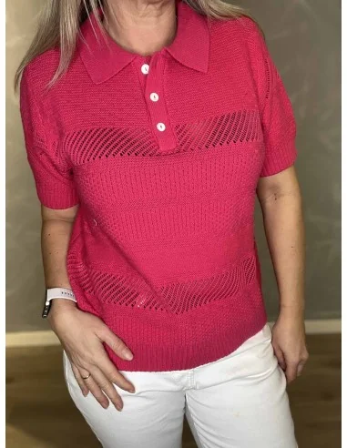 Nærbillede af jacquard strik på strik polo – TIPPY