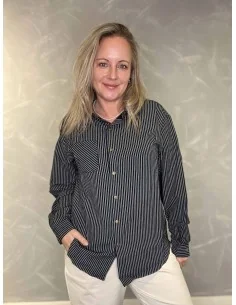 Navy stribet skjorte med trykknapper til kvinder – TIPPY