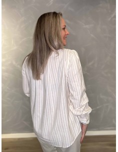Beige v-hals stribet bluse til kvinder – Design by TIPPY 2