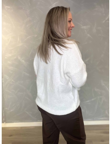 Bagside af hvid strik bluse til kvinder – TIPPY