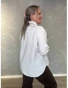 Sand stribet skjorte med flæsekrave til kvinder – Tippy Collection 2