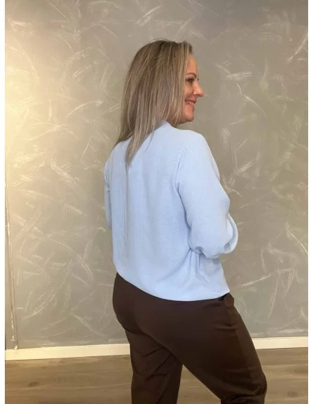 Bagside af sky bluse til kvinder – TIPPY