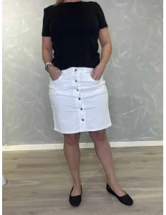 Hvid kort nederdel med knapper til kvinder – Design by TIPPY