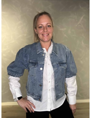 Blå denim kortærmet denim jakke med pufærmer til kvinder – Design by TIPPY