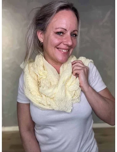 “Gul tørklæde i let viskose til kvinder – Tippy Italian Select