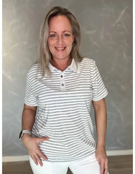 Lys grå polo med striber til kvinder – Design by TIPPY