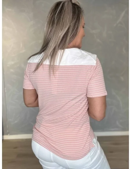 Bagside af rosa stribet bluse med matroskrave – TIPPY