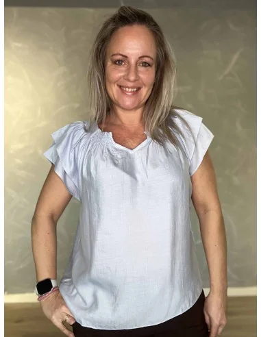 Sky bluse med smock hals til kvinder – Design by TIPPY