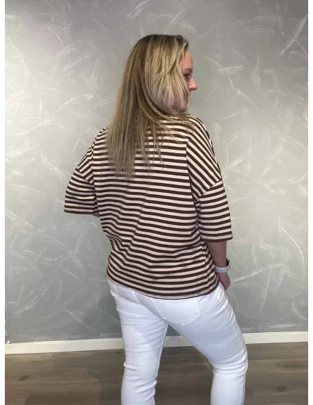 Bagside af brun stribet bluse til kvinder – TIPPY