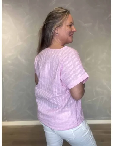 Bagside af rosa t-shirt til kvinder – TIPPY