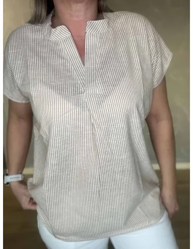 Kina krave på sand t-shirt med små striber – TIPPY