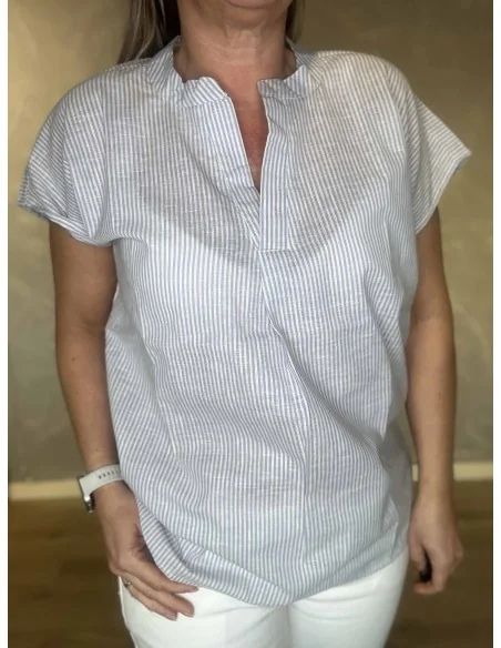 Kina krave på sky t-shirt med små striber – TIPPY