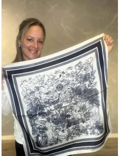 Navy tørklæde med skovprint til kvinder – TIPPY Italian Select 2