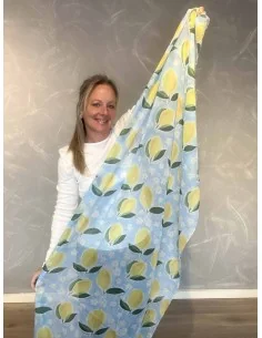 Blå tørklæde med citron print til kvinder – TIPPY Italian Select 2