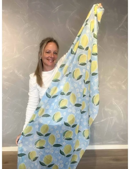 Citron print på blå tørklæde – TIPPY