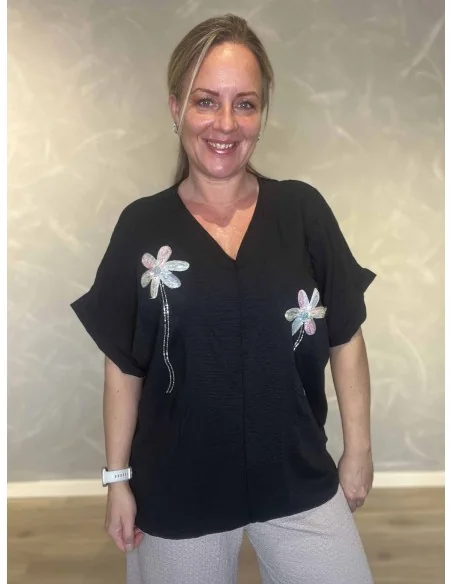 Sort bluse med tylblomst og similisten til kvinder – TIPPY Collection