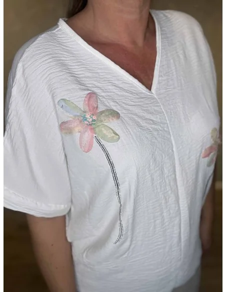 Hvid bluse med tylblomst og similisten til kvinder – TIPPY Collection