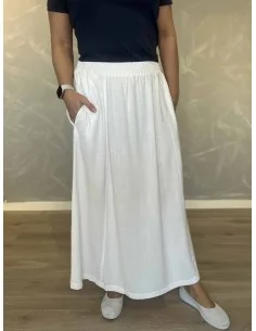 Lang hvid nederdel med lommer til kvinder – Design by Tippy