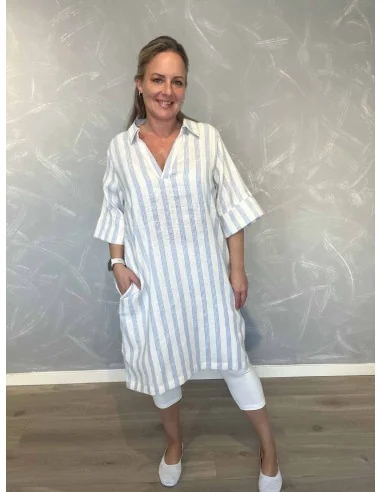 Sand/sky stribet tunika med krave til kvinder – Design by Tippy