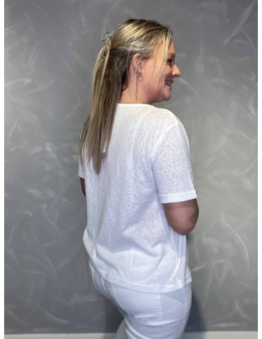 Bagside af hvid bluse til kvinder – TIPPY