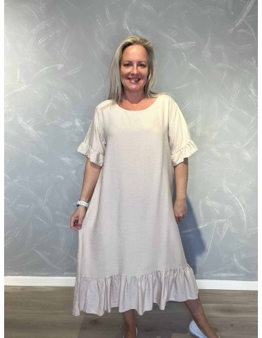 Sand maxi kjole med flæselag til kvinder – TIPPY Collection