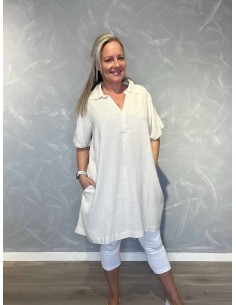 Sand tunika med krave og lomme til kvinder – Design by TIPPY