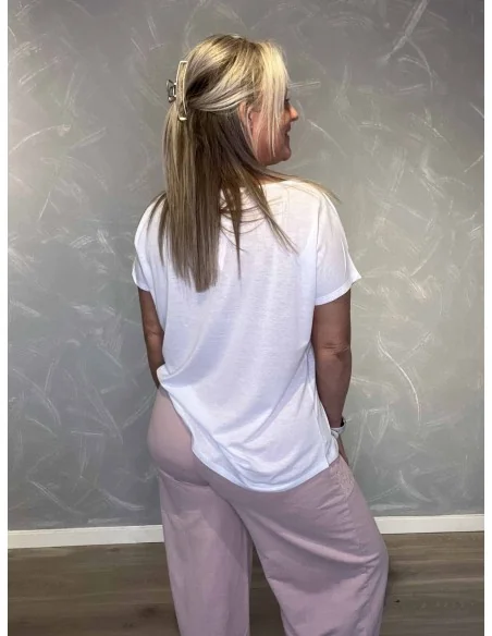 Bagside af hvid t-shirt til kvinder – TIPPY