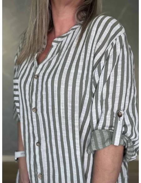 Nærbillede af striber på storskjorte – TIPPY