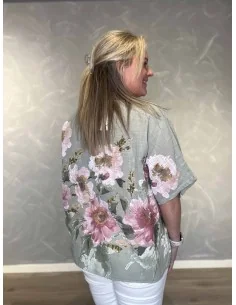 Grøn bluse med blomsterprint til kvinder – TIPPY Collection 2
