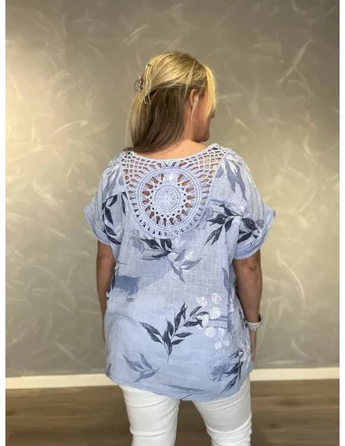 Bagside af sky bluse med broderet ryg til kvinder – TIPPY