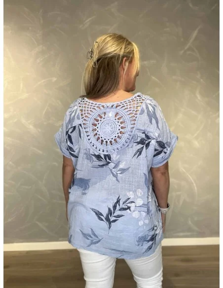 Bagside af sky bluse med broderet ryg til kvinder – TIPPY