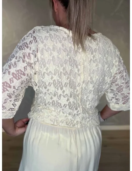 Bagside af gul kjole med blonde overdel – TIPPY