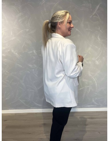 Bagside af beige blazer jakke med satin foer – TIPPY
